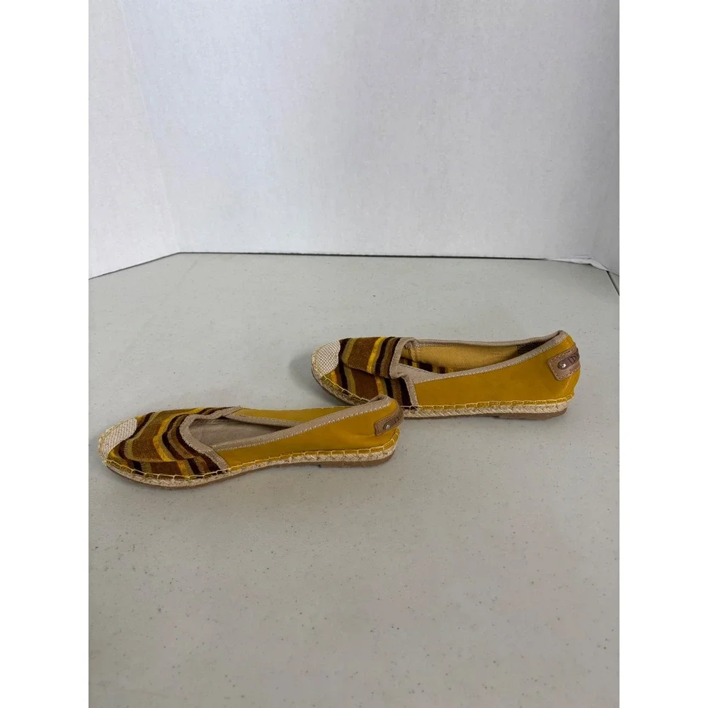 I.D. Required Womens Yellow Striped Espadrille Flats Shoes Star Sole Size 8M‎